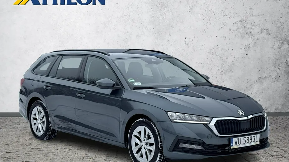 SKODA Octavia -