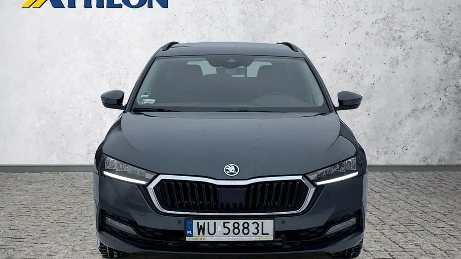 SKODA Octavia -