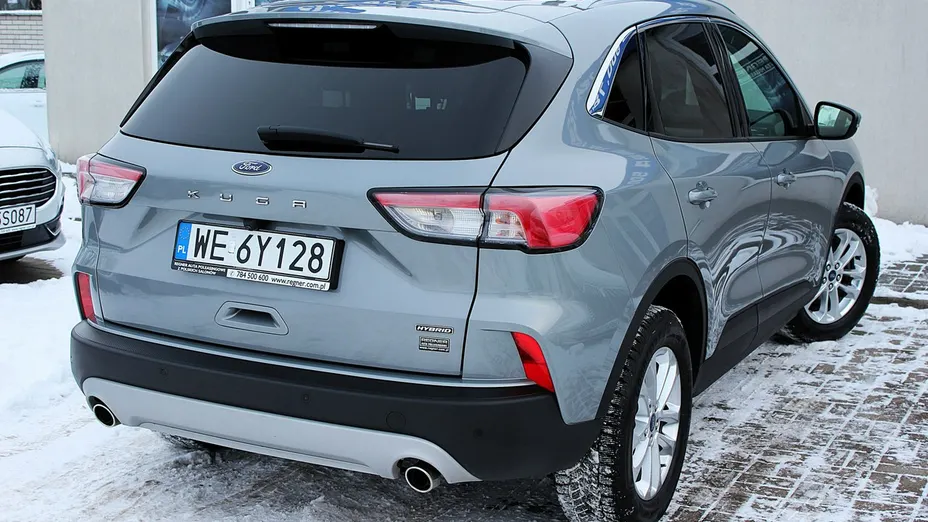 FORD Kuga -