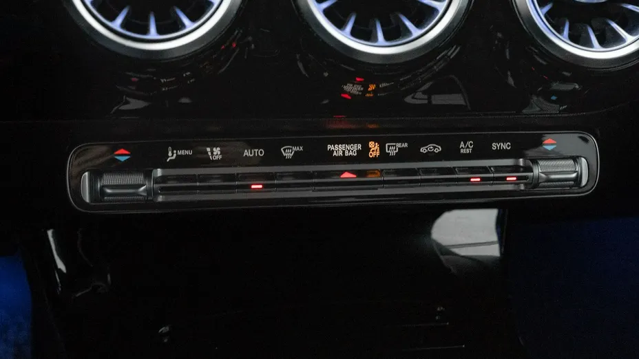 MERCEDES-BENZ A Klasa -