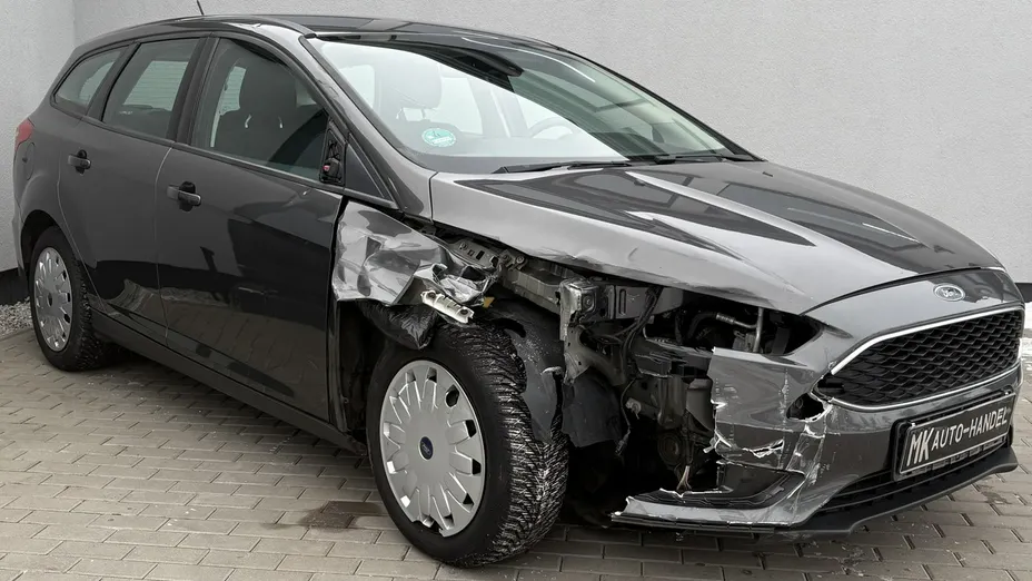 FORD Focus -