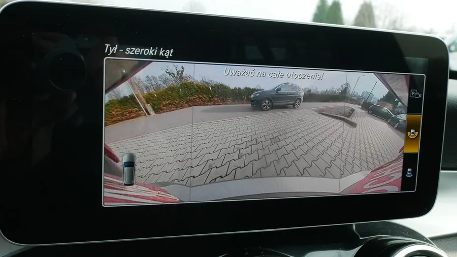 MERCEDES-BENZ C Klasa -