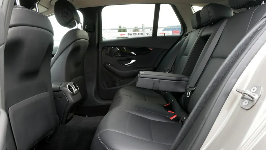 MERCEDES-BENZ C Klasa -