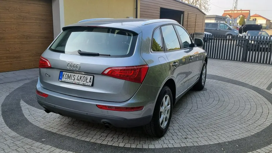 AUDI Q5 -