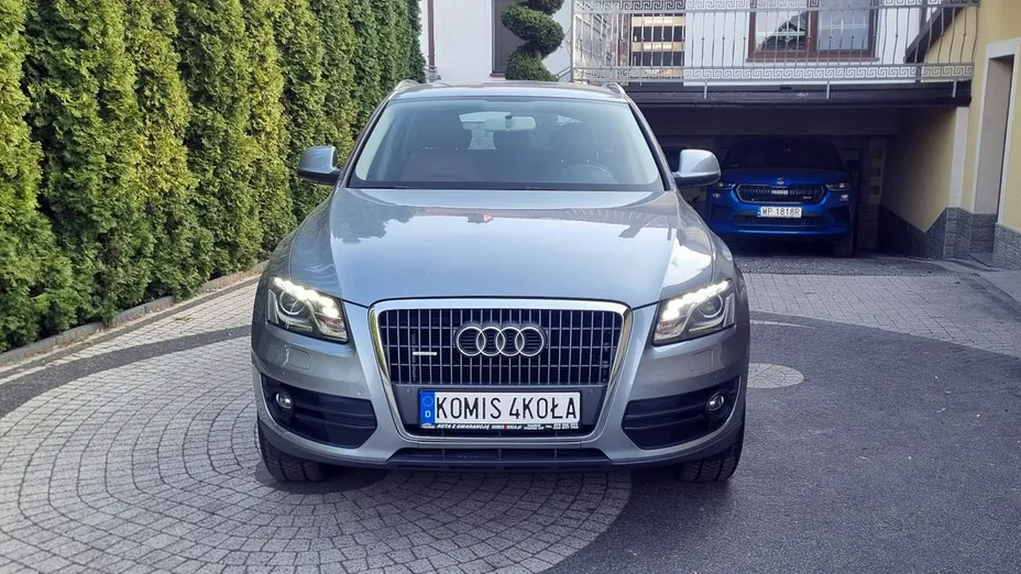 AUDI Q5 -