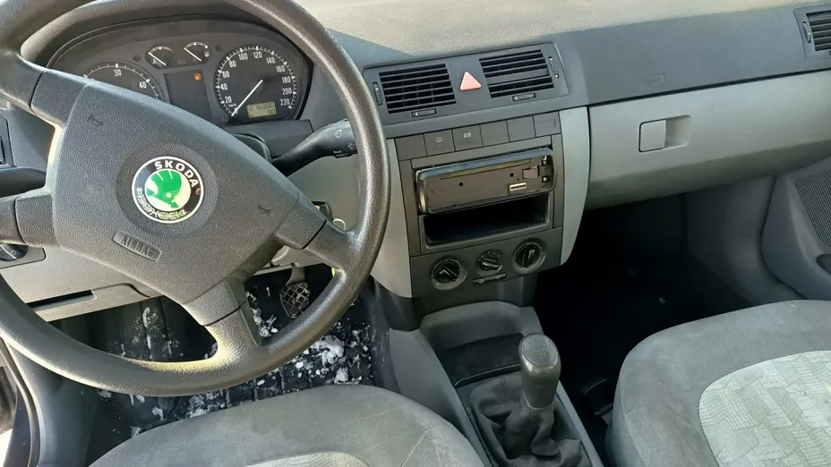SKODA Fabia -