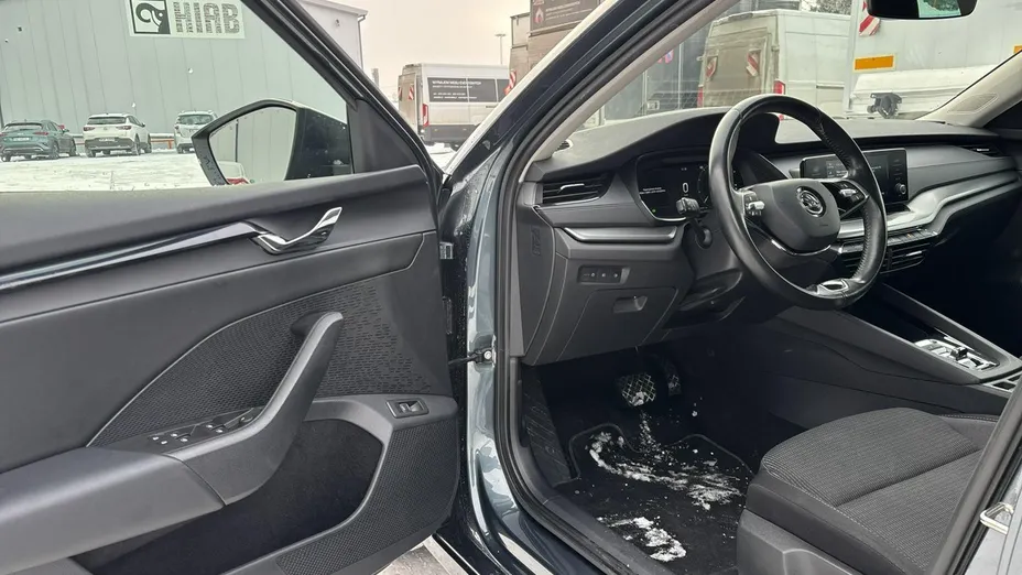 SKODA Octavia -