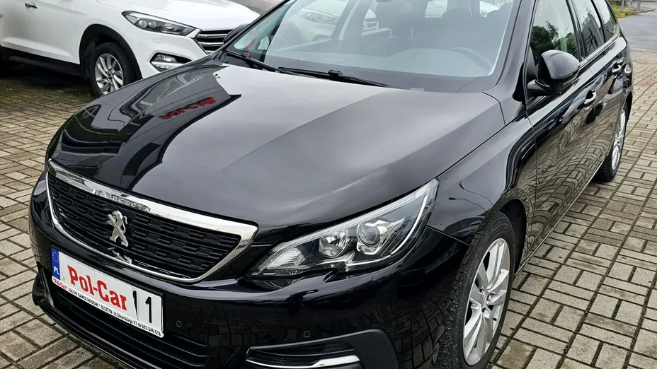 PEUGEOT 308 -