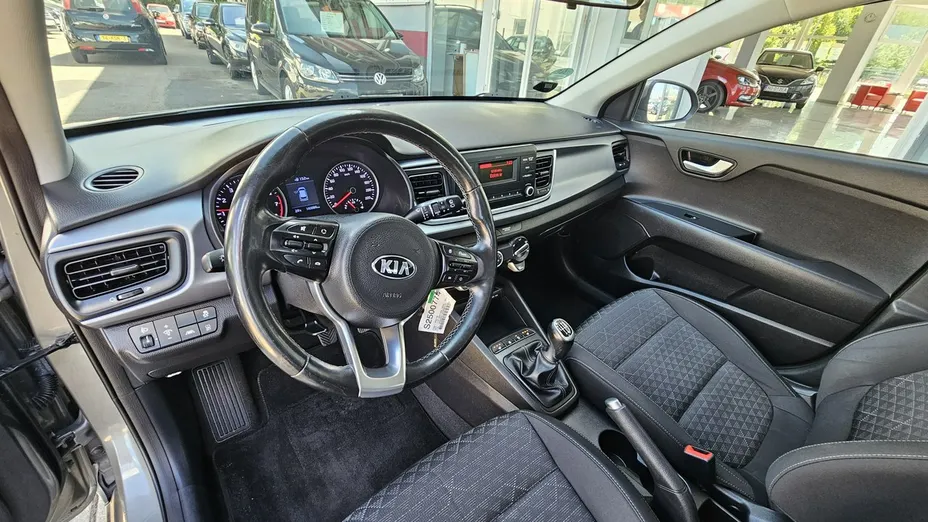 KIA Rio -