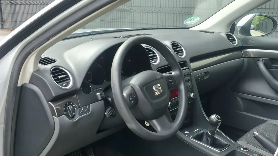 SEAT Exeo -