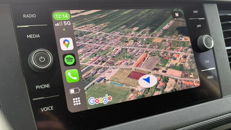 VOLKSWAGEN Transporter -