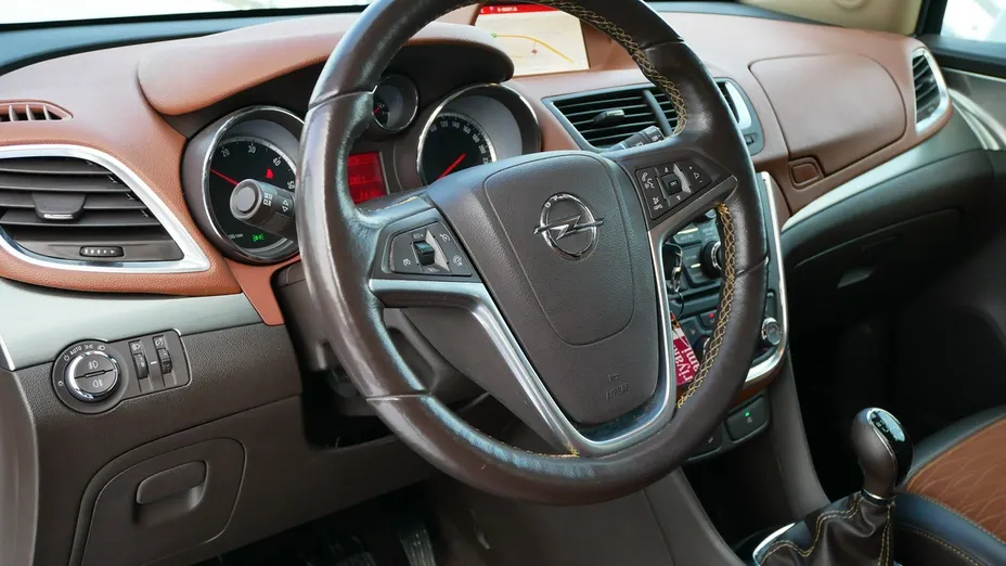 OPEL Mokka -