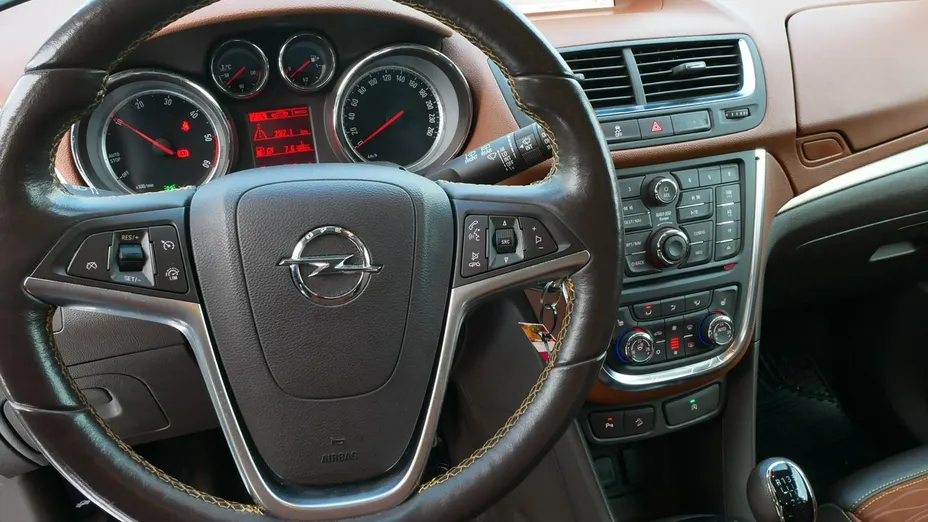 OPEL Mokka -