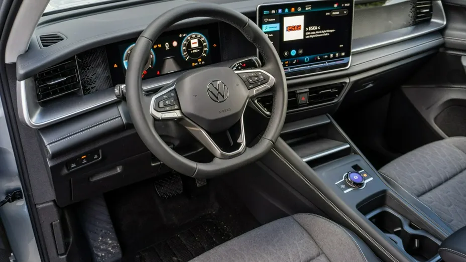VOLKSWAGEN Tayron -