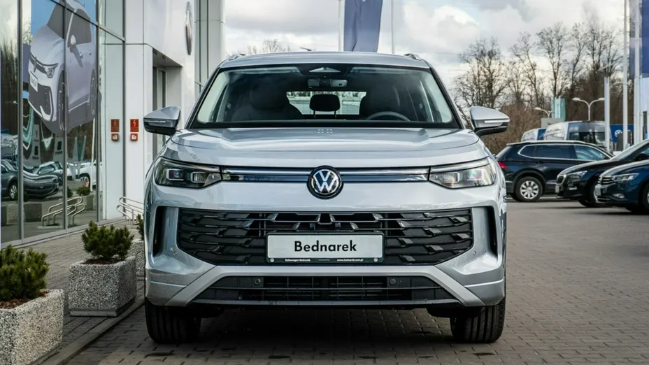 VOLKSWAGEN Tayron -