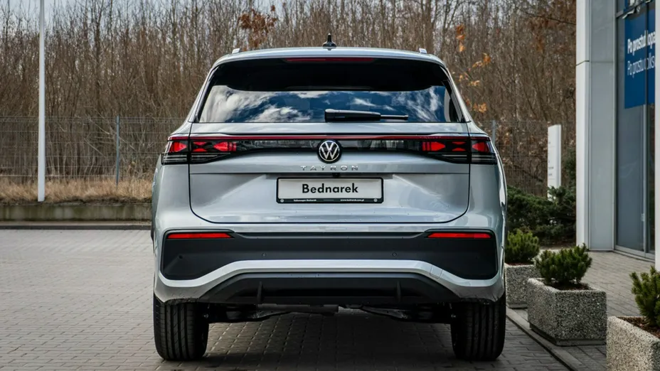 VOLKSWAGEN Tayron -
