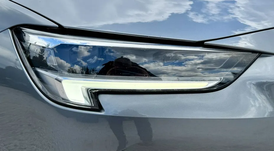OPEL Insignia -