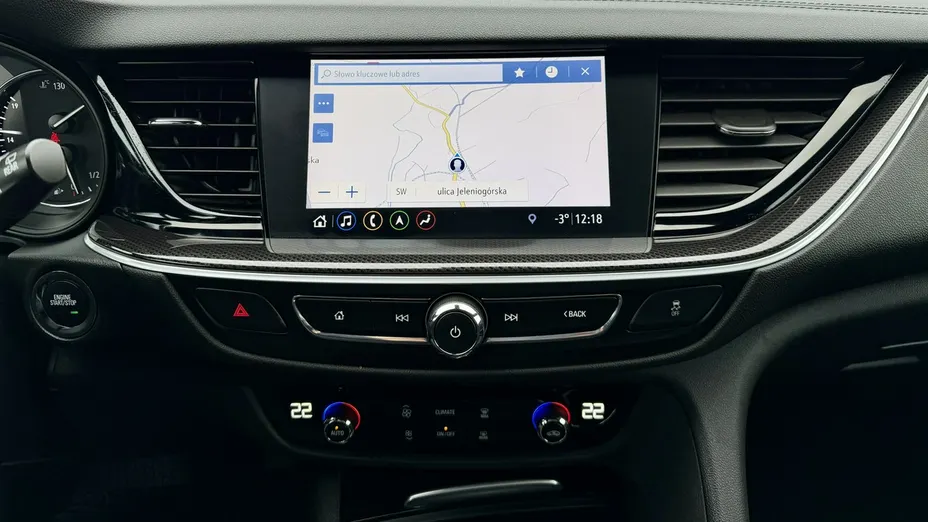 OPEL Insignia -