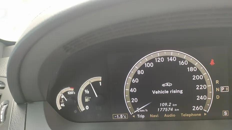 MERCEDES-BENZ S Klasa -