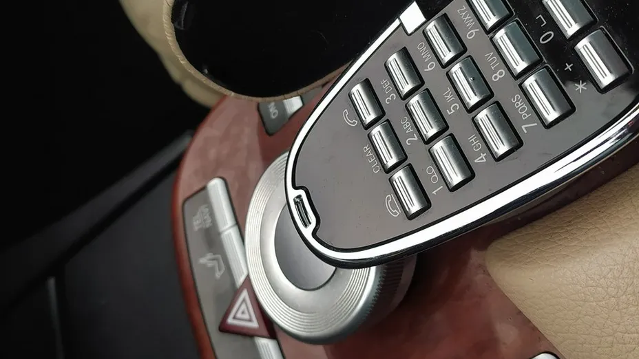 MERCEDES-BENZ S Klasa -