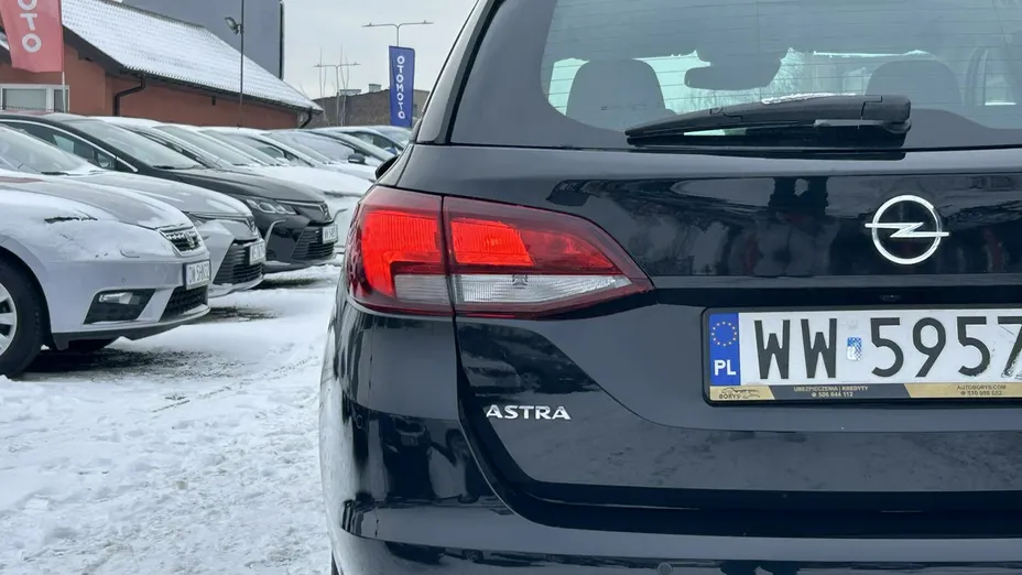 OPEL Astra -