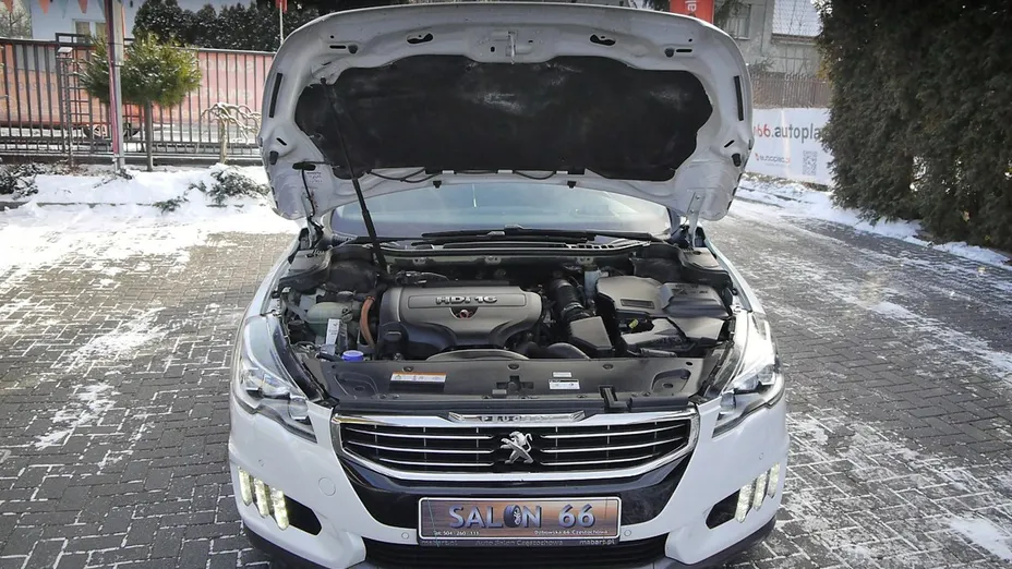 PEUGEOT 508 -