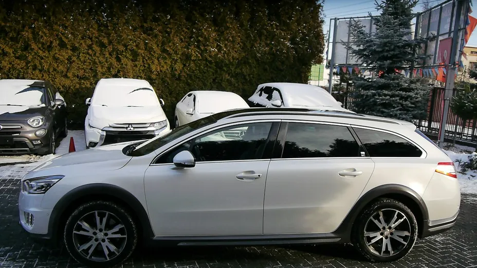 PEUGEOT 508 -