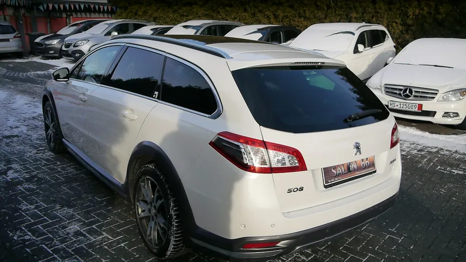 PEUGEOT 508 -