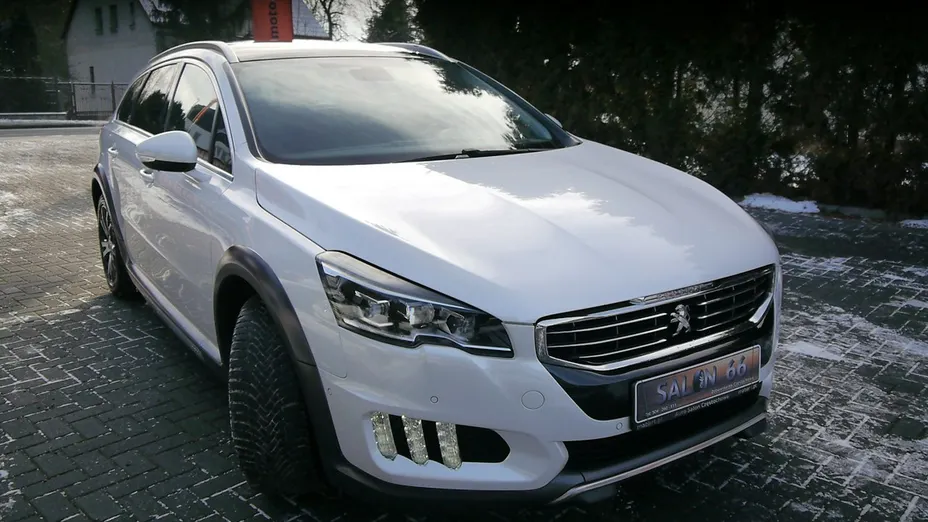 PEUGEOT 508 -