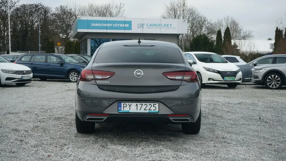 OPEL Insignia -