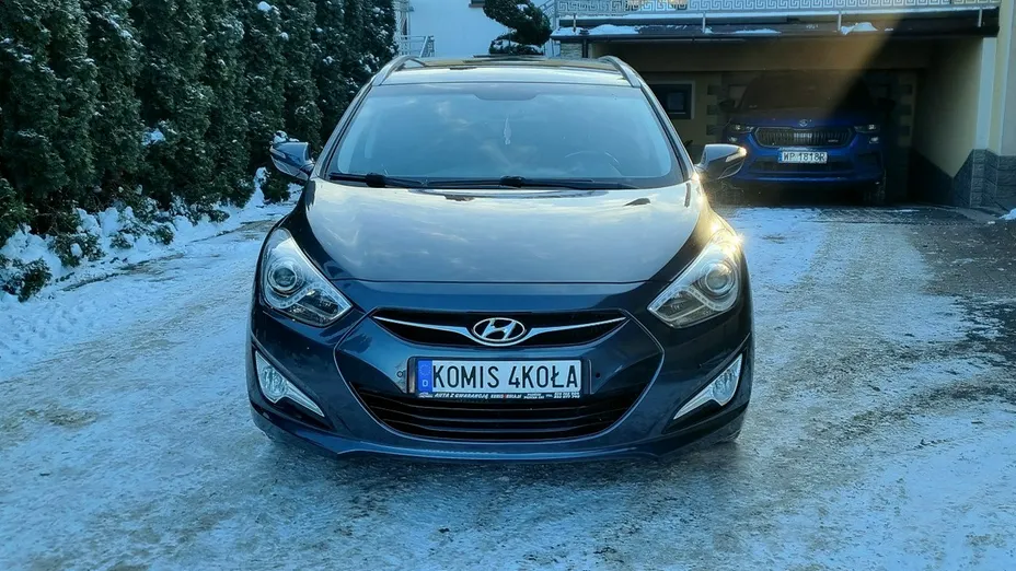 HYUNDAI i40 -