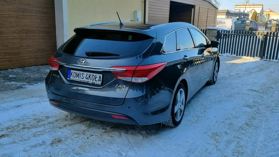 HYUNDAI i40 -