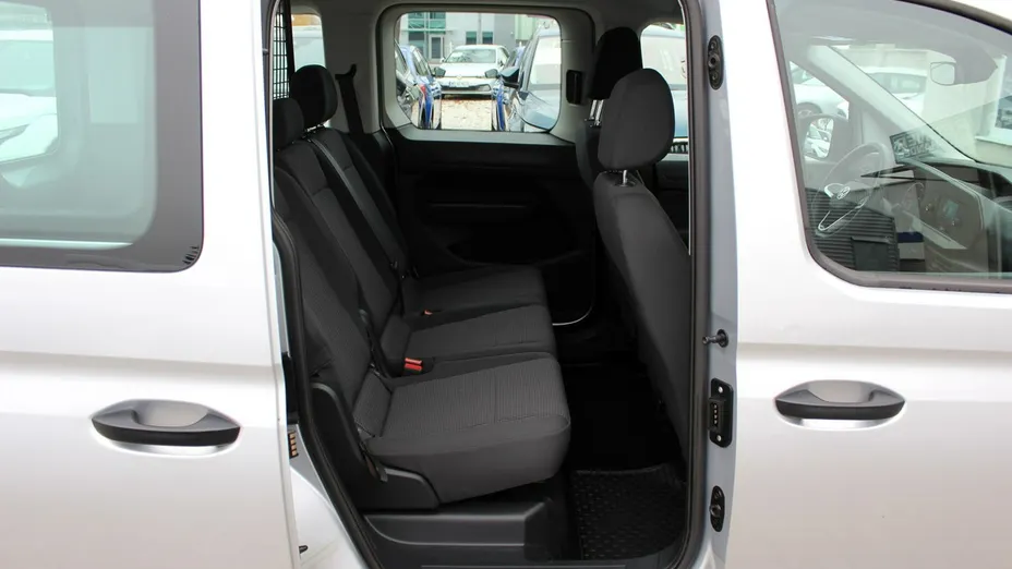 VOLKSWAGEN Caddy -