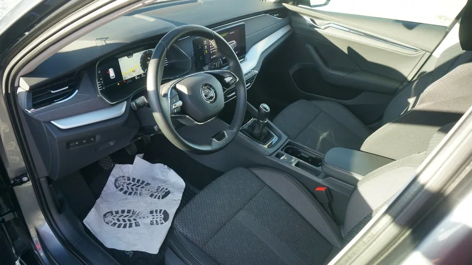 SKODA Octavia -