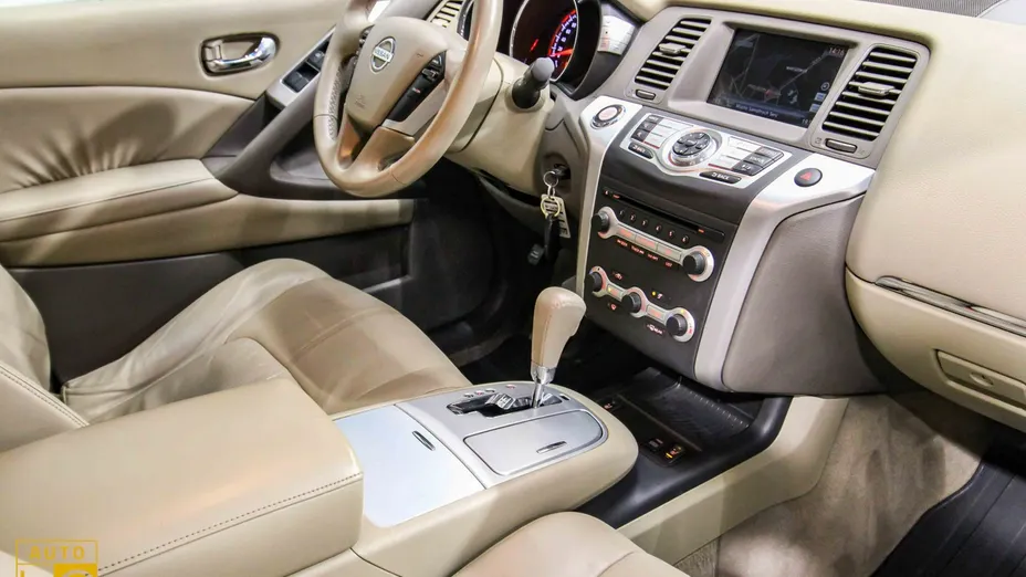 NISSAN Murano -