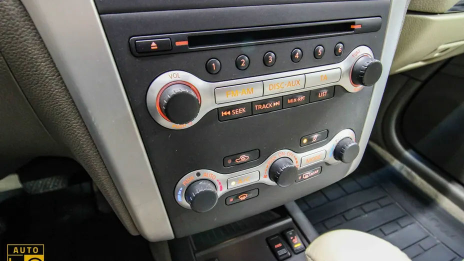NISSAN Murano -