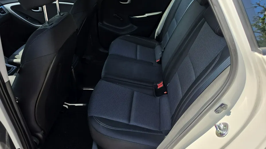 HYUNDAI i30 -