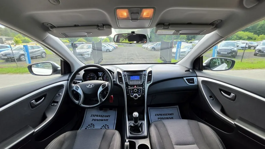 HYUNDAI i30 -