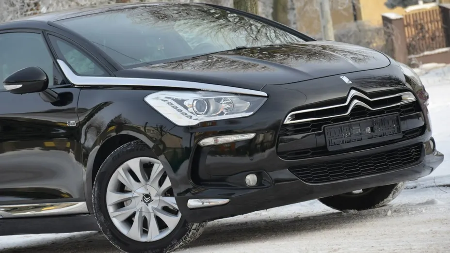 CITROEN DS5 -