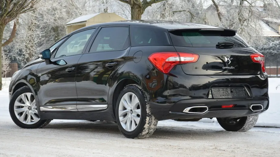 CITROEN DS5 -