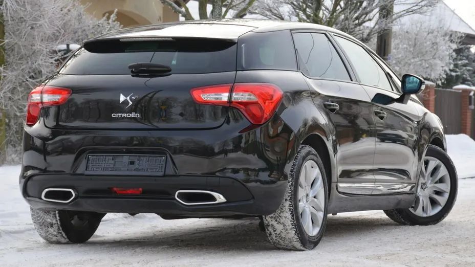 CITROEN DS5 -