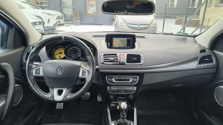 RENAULT Megane -