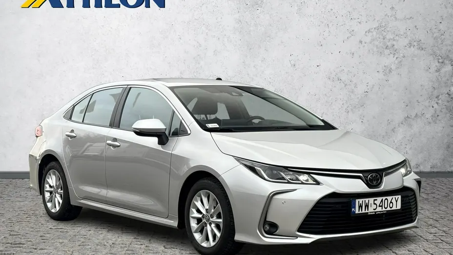 TOYOTA Corolla -