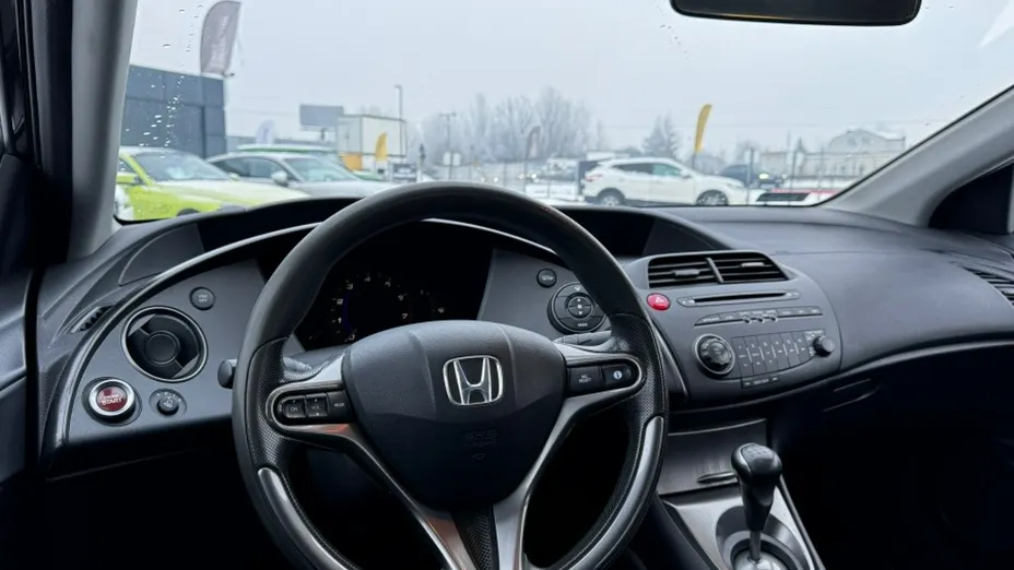 HONDA Civic -