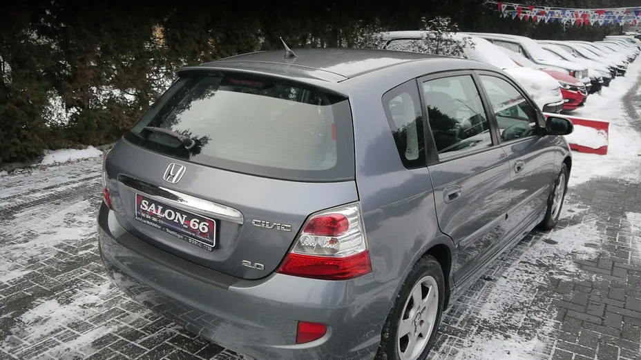 HONDA Civic -