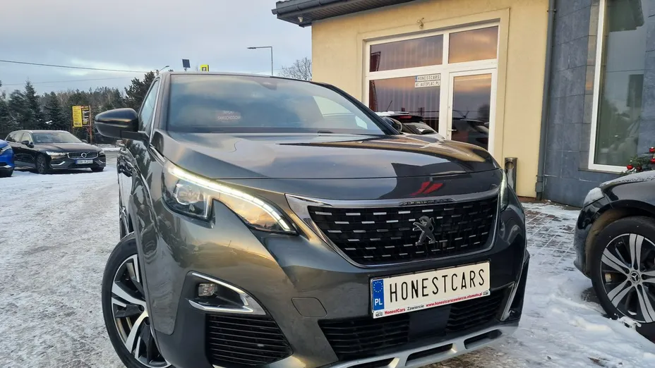 PEUGEOT 3008 -