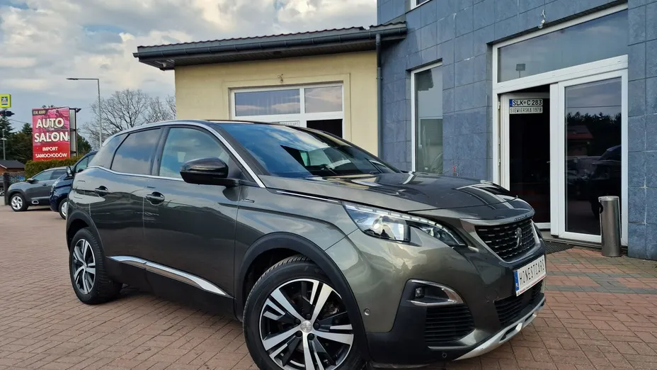 PEUGEOT 3008 -