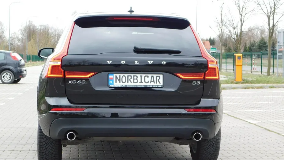 VOLVO XC60 -