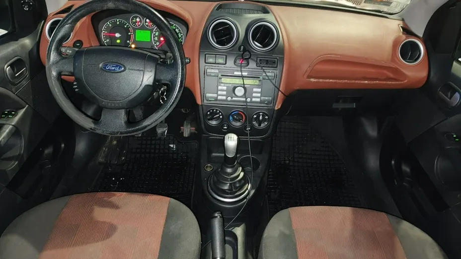 FORD Fiesta -