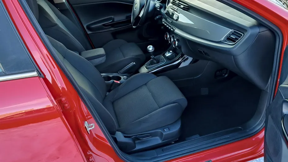 ALFA ROMEO Giulietta -